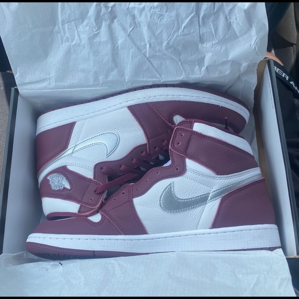 Jordan 1 Bordeaux